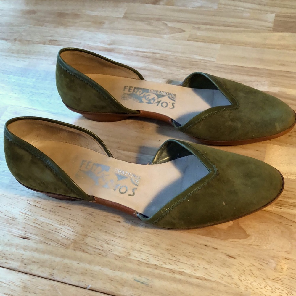 Ferragamo flats- Olive leather. US size 5.5